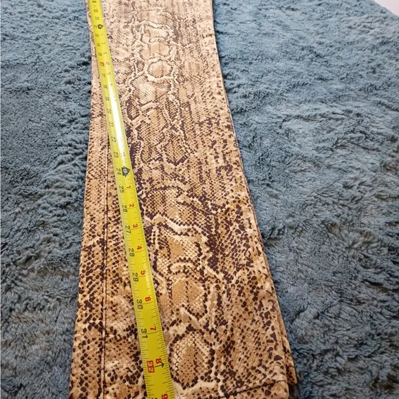 Tory Burch Super Skinny Snakeskin Print Jeans Size 29 Stretch Designer Denim - Picture 9 of 13